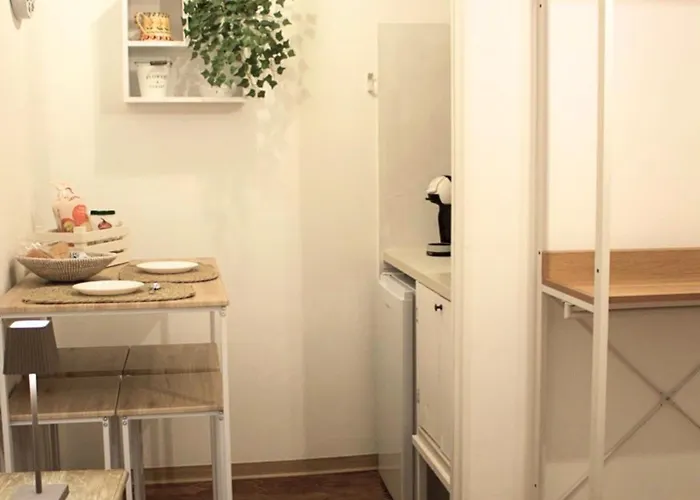 La Petite Apartment *